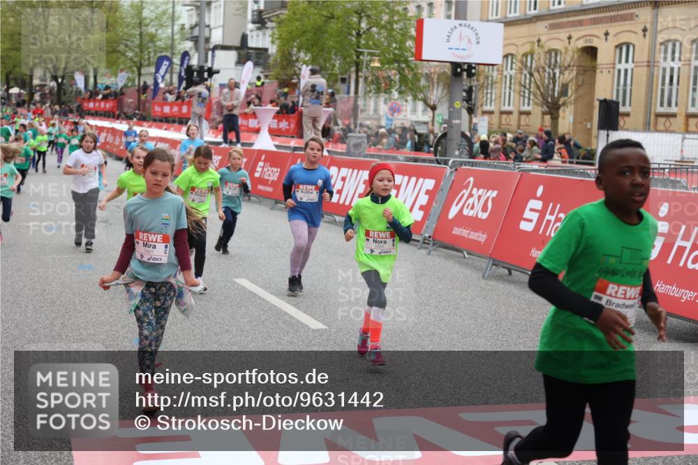 25.04.2026 - Das Zehntel Strokosch-Dieckow http://msf.ph/oto/9631442 25.04.2026 11:04:00 Ziel 5231, 5262, 5272, 5283, 5468, 5520, 5745, 5774, 5864, 5865, 6291, 6312, 6598, 6780, 6782, 6976, 7440, 7441, 7602, 7610, 7620, 7630, 7936 meine-sportfotos.de