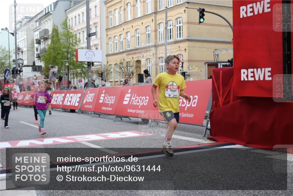 25.04.2026 - Das Zehntel Strokosch-Dieckow http://msf.ph/oto/9631444 25.04.2026 09:07:14 Ziel 1227, 1235, 1321, 1524, 1973, 2054, 2060, 2180, 3732, 3771, 3781 meine-sportfotos.de