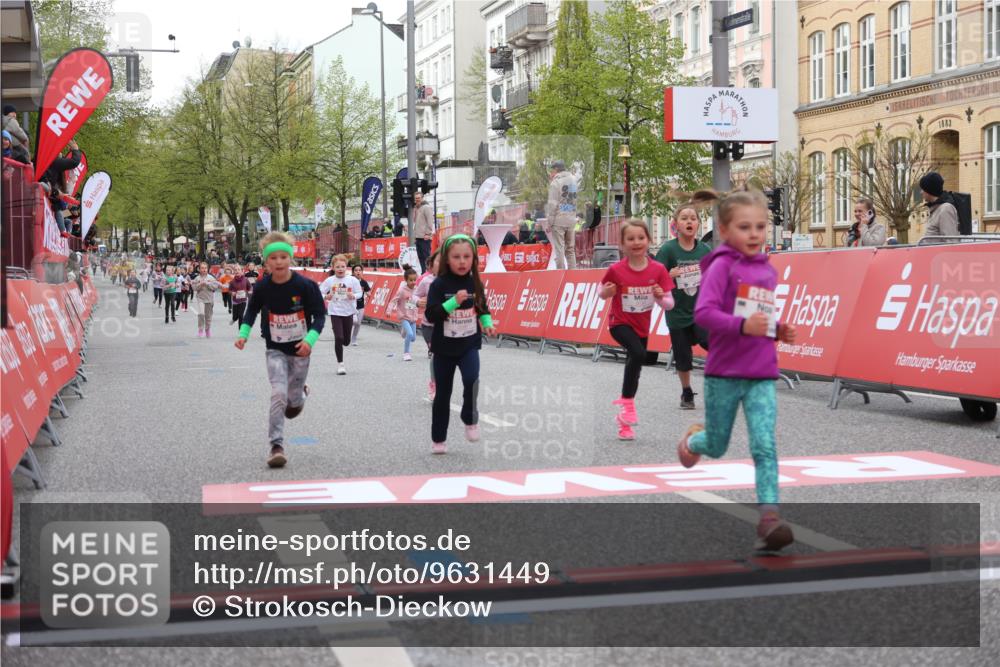 25.04.2026 - Das Zehntel Strokosch-Dieckow http://msf.ph/oto/9631449 25.04.2026 09:07:15 Ziel 1227, 1235, 1321, 1524, 1973, 2054, 2060, 2180, 2924, 3732, 3771, 3781 meine-sportfotos.de
