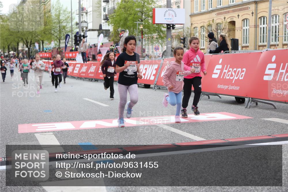25.04.2026 - Das Zehntel Strokosch-Dieckow http://msf.ph/oto/9631455 25.04.2026 09:07:21 Ziel 1079, 1095, 1321, 2180, 2202, 2924, 2930, 3732, 3742, 3753, 3779, 3864 meine-sportfotos.de