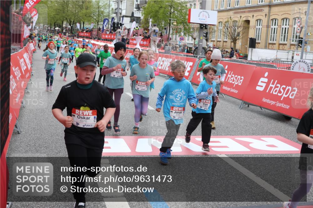 25.04.2026 - Das Zehntel Strokosch-Dieckow http://msf.ph/oto/9631473 25.04.2026 11:03:56 Ziel 5046, 5231, 5468, 5520, 5745, 5774, 5865, 6150, 6291, 6485, 6570, 6598, 6780, 6782, 6812, 6976, 6994, 6995, 7000, 7025, 7538, 7602, 7620, 7630, 7934, 7936 meine-sportfotos.de