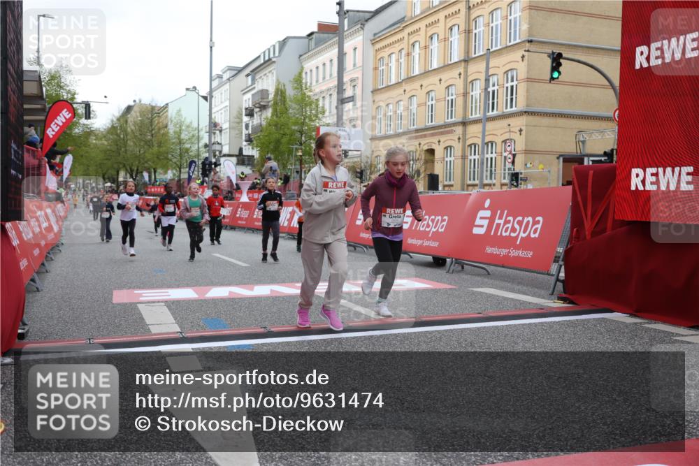 25.04.2026 - Das Zehntel Strokosch-Dieckow http://msf.ph/oto/9631474 25.04.2026 09:07:26 Ziel 1079, 1095, 1258, 1375, 2202, 2930, 3735, 3753, 3779, 3791, 3864, 3889, 3934, 3935 meine-sportfotos.de