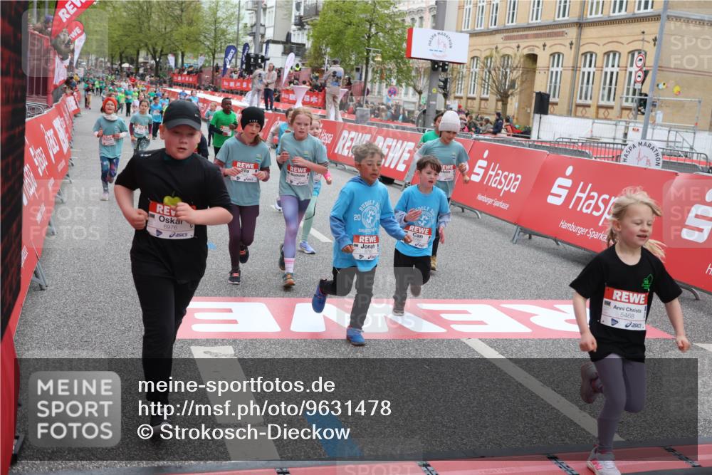 25.04.2026 - Das Zehntel Strokosch-Dieckow http://msf.ph/oto/9631478 25.04.2026 11:03:56 Ziel 5046, 5231, 5468, 5520, 5745, 5774, 5865, 6150, 6291, 6485, 6570, 6598, 6780, 6782, 6812, 6976, 6994, 6995, 7000, 7025, 7538, 7602, 7620, 7630, 7934, 7936 meine-sportfotos.de