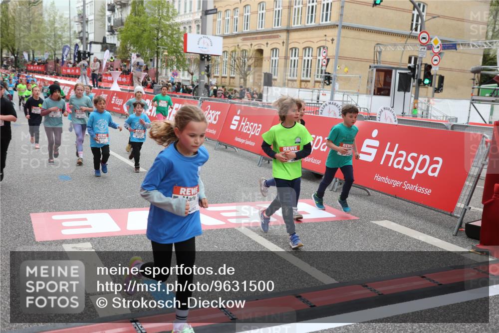 25.04.2026 - Das Zehntel Strokosch-Dieckow http://msf.ph/oto/9631500 25.04.2026 11:03:54 Ziel 5046, 5224, 5231, 5468, 5520, 5865, 5888, 6150, 6291, 6485, 6570, 6780, 6812, 6976, 6994, 6995, 7000, 7025, 7538, 7934 meine-sportfotos.de