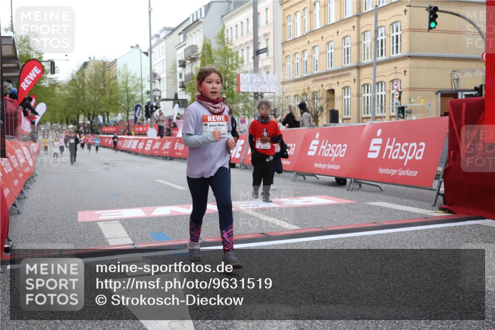25.04.2026 - Das Zehntel Strokosch-Dieckow http://msf.ph/oto/9631519 25.04.2026 09:07:33 Ziel 1243, 1245, 1258, 1375, 1800, 1806, 2555, 2913, 3785, 3791, 3877, 3889, 3908, 3953 meine-sportfotos.de