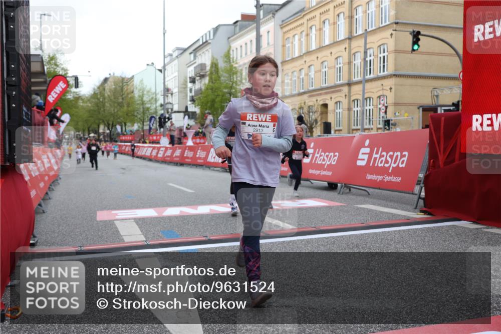 25.04.2026 - Das Zehntel Strokosch-Dieckow http://msf.ph/oto/9631524 25.04.2026 09:07:33 Ziel 1243, 1245, 1258, 1375, 1800, 1806, 2555, 2913, 3785, 3791, 3877, 3889, 3908, 3953 meine-sportfotos.de