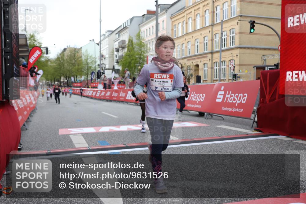 25.04.2026 - Das Zehntel Strokosch-Dieckow http://msf.ph/oto/9631526 25.04.2026 09:07:33 Ziel 1243, 1245, 1258, 1375, 1800, 1806, 2555, 2913, 3785, 3791, 3877, 3889, 3908, 3953 meine-sportfotos.de