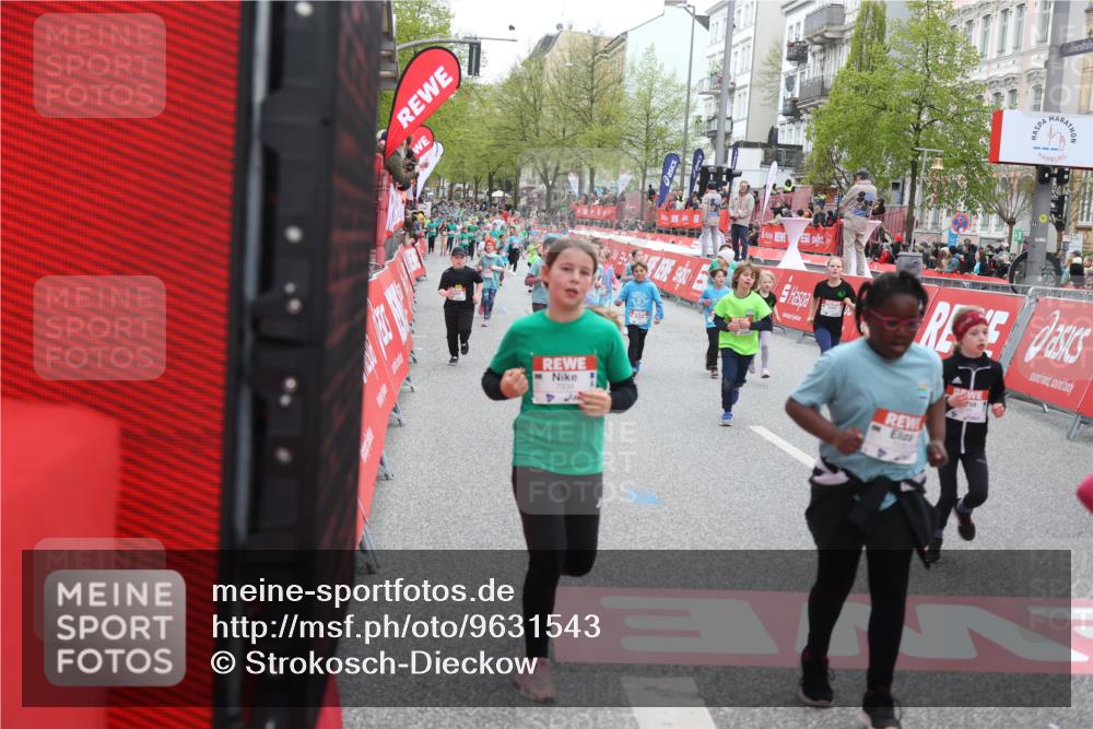 25.04.2026 - Das Zehntel Strokosch-Dieckow http://msf.ph/oto/9631543 25.04.2026 11:03:51 Ziel 5046, 5214, 5224, 5225, 5888, 6150, 6268, 6485, 6570, 6812, 6994, 6995, 7000, 7025, 7347, 7538, 7874, 7934 meine-sportfotos.de