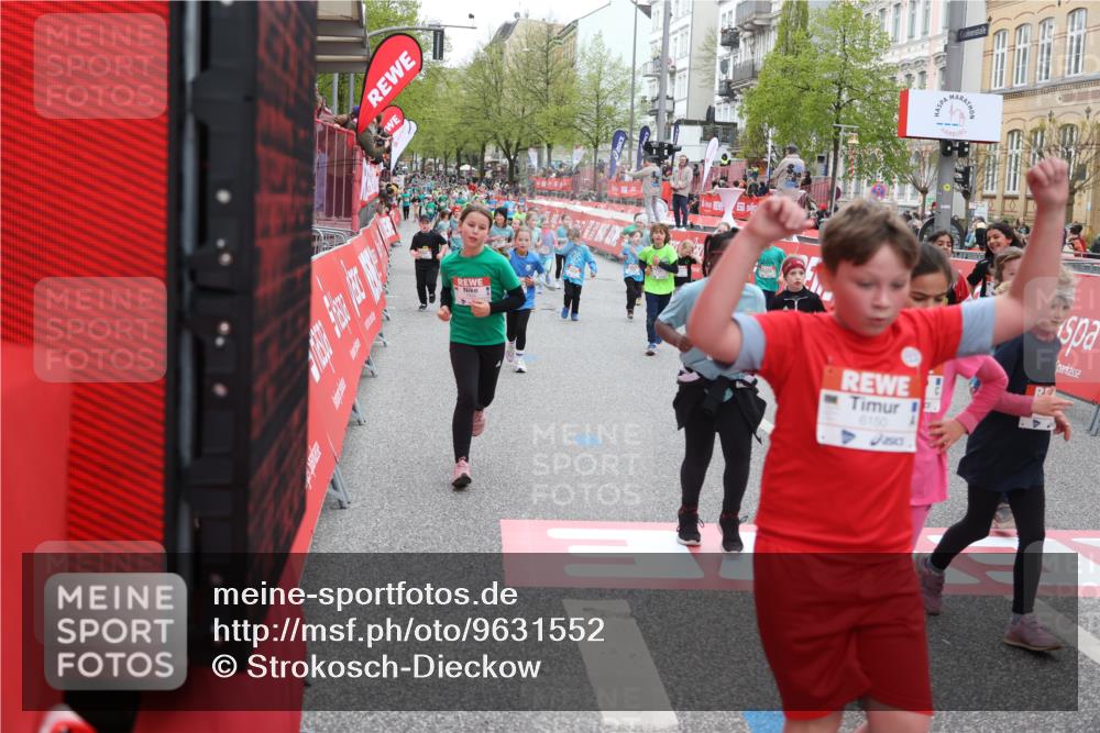 25.04.2026 - Das Zehntel Strokosch-Dieckow http://msf.ph/oto/9631552 25.04.2026 11:03:51 Ziel 5046, 5214, 5224, 5225, 5888, 6150, 6268, 6485, 6570, 6812, 6994, 6995, 7000, 7025, 7347, 7538, 7874, 7934 meine-sportfotos.de
