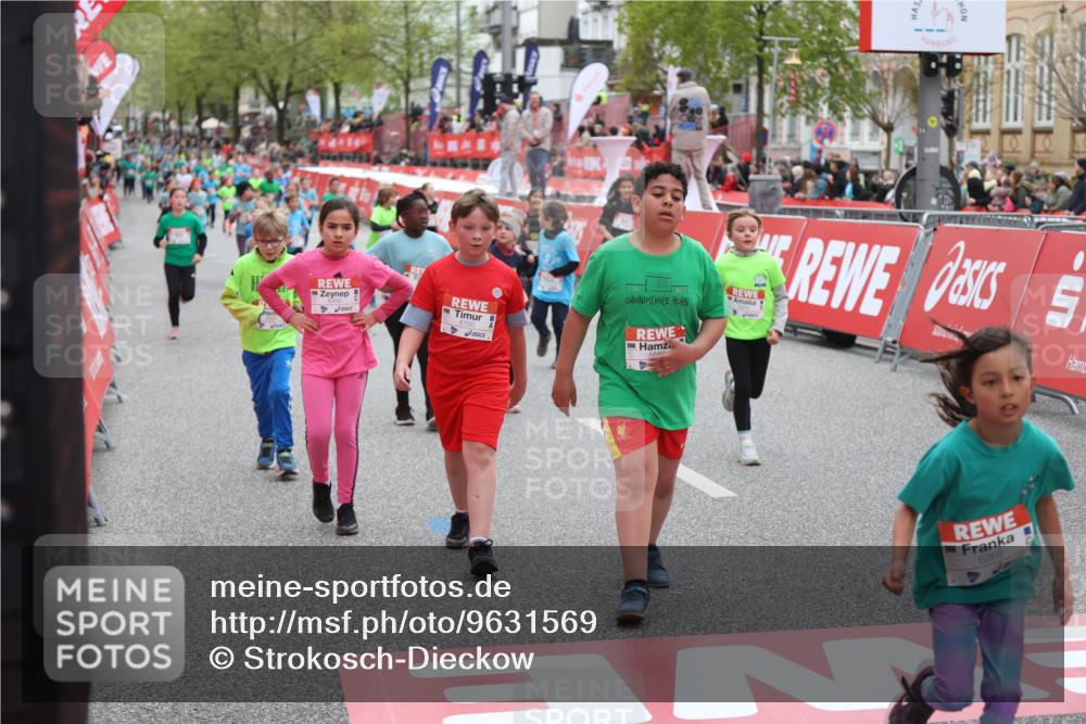 25.04.2026 - Das Zehntel Strokosch-Dieckow http://msf.ph/oto/9631569 25.04.2026 11:03:47 Ziel 5152, 5214, 5224, 5225, 5888, 5895, 6165, 6176, 6268, 6817, 6849, 7343, 7347, 7799, 7874 meine-sportfotos.de