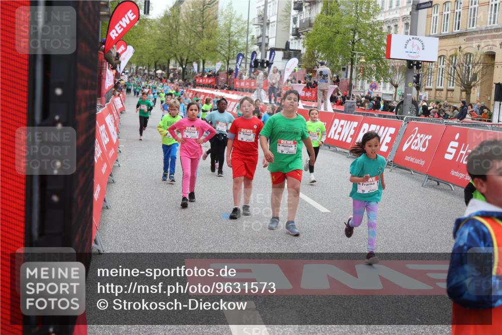 25.04.2026 - Das Zehntel Strokosch-Dieckow http://msf.ph/oto/9631573 25.04.2026 11:03:46 Ziel 5011, 5134, 5152, 5214, 5225, 5895, 6165, 6176, 6268, 6269, 6817, 6849, 7343, 7347, 7799, 7874 meine-sportfotos.de