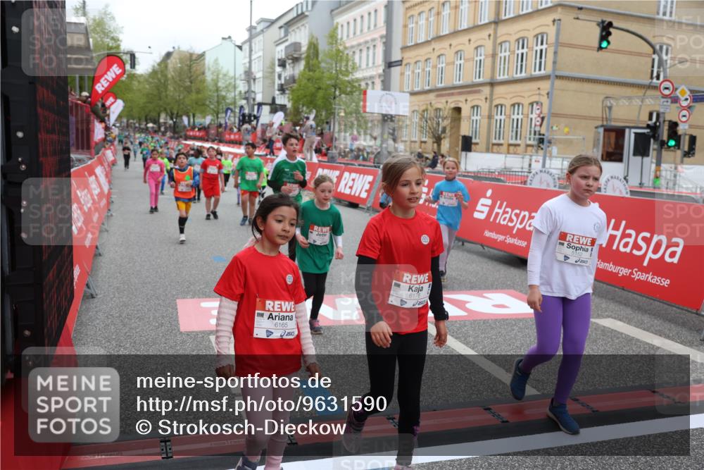 25.04.2026 - Das Zehntel Strokosch-Dieckow http://msf.ph/oto/9631590 25.04.2026 11:03:43 Ziel 5011, 5042, 5134, 5152, 5330, 5895, 5940, 6165, 6176, 6267, 6269, 6278, 6817, 6849, 7343, 7442, 7453, 7475, 7799 meine-sportfotos.de