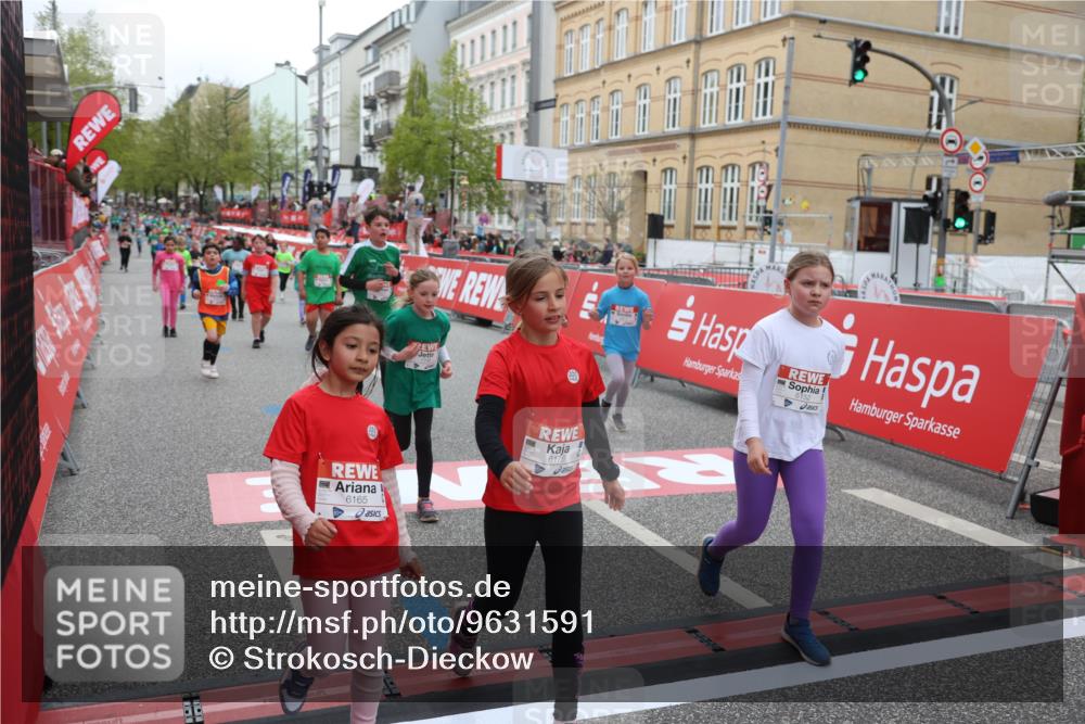 25.04.2026 - Das Zehntel Strokosch-Dieckow http://msf.ph/oto/9631591 25.04.2026 11:03:43 Ziel 5011, 5042, 5134, 5152, 5330, 5895, 5940, 6165, 6176, 6267, 6269, 6278, 6817, 6849, 7343, 7442, 7453, 7475, 7799 meine-sportfotos.de