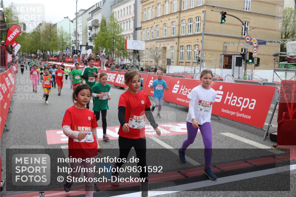 25.04.2026 - Das Zehntel Strokosch-Dieckow http://msf.ph/oto/9631592 25.04.2026 11:03:43 Ziel 5011, 5042, 5134, 5152, 5330, 5895, 5940, 6165, 6176, 6267, 6269, 6278, 6817, 6849, 7343, 7442, 7453, 7475, 7799 meine-sportfotos.de