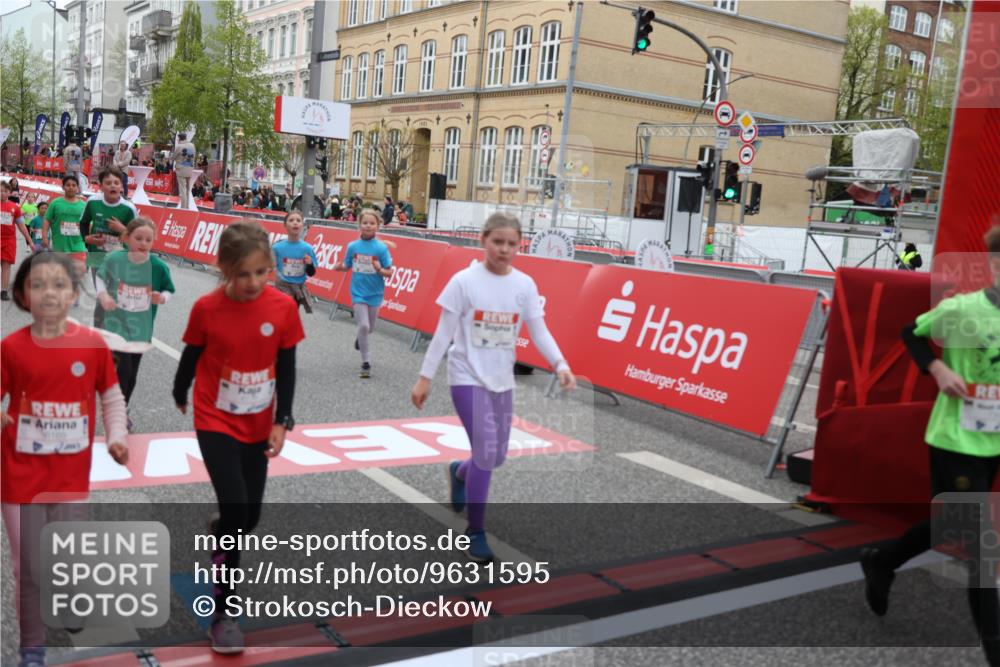 25.04.2026 - Das Zehntel Strokosch-Dieckow http://msf.ph/oto/9631595 25.04.2026 11:03:42 Ziel 5011, 5042, 5134, 5152, 5330, 5351, 5895, 5940, 6165, 6176, 6267, 6269, 6278, 6817, 6849, 7038, 7343, 7442, 7453, 7475, 7799 meine-sportfotos.de