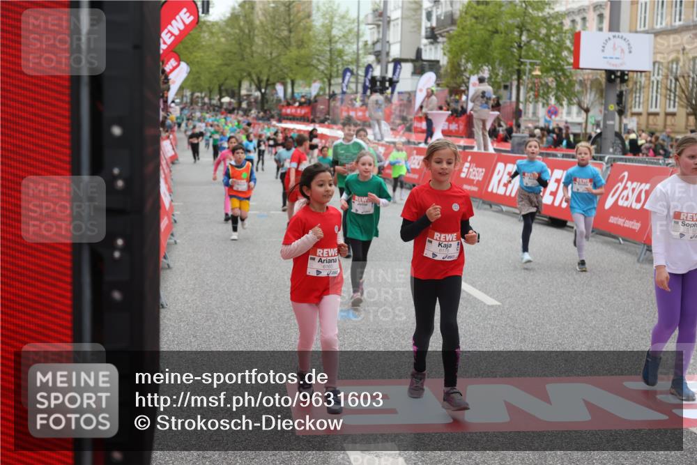 25.04.2026 - Das Zehntel Strokosch-Dieckow http://msf.ph/oto/9631603 25.04.2026 11:03:41 Ziel 5011, 5042, 5134, 5152, 5330, 5351, 5582, 5772, 5940, 6165, 6176, 6267, 6269, 6278, 7038, 7343, 7442, 7453, 7475, 7799 meine-sportfotos.de