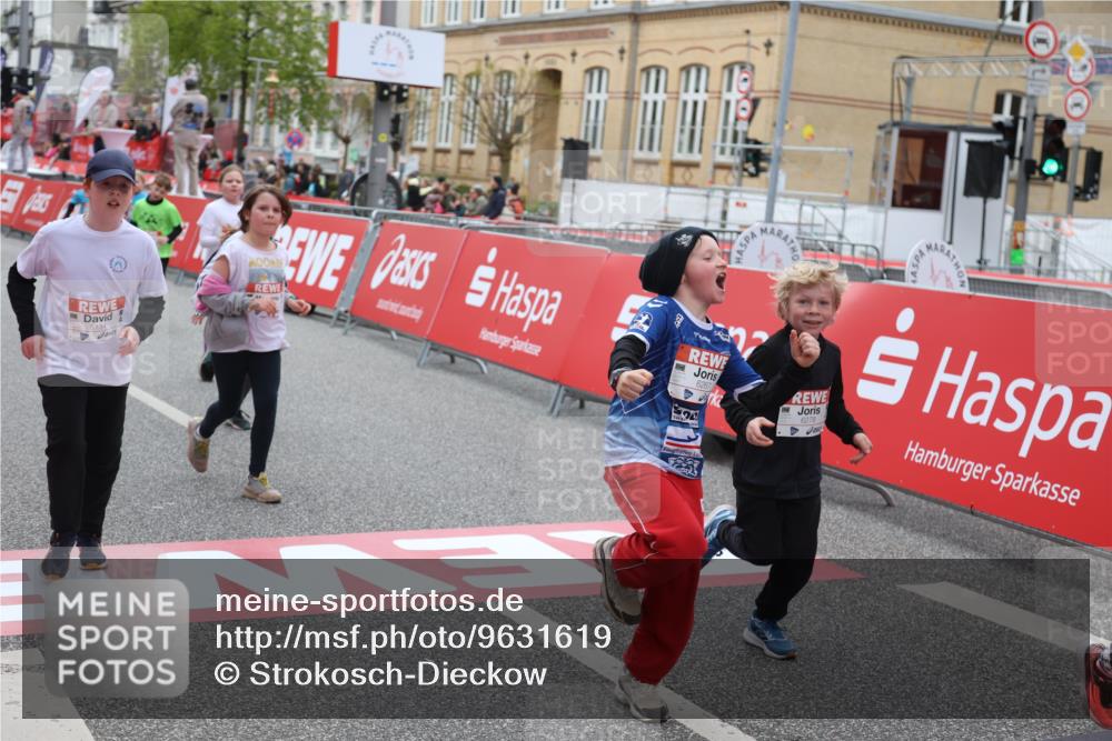 25.04.2026 - Das Zehntel Strokosch-Dieckow http://msf.ph/oto/9631619 25.04.2026 11:03:39 Ziel 5011, 5042, 5134, 5330, 5351, 5582, 5772, 5940, 6267, 6269, 6278, 7038, 7442, 7445, 7453, 7475 meine-sportfotos.de