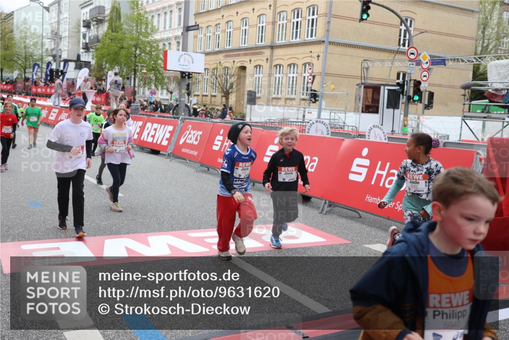 25.04.2026 - Das Zehntel Strokosch-Dieckow http://msf.ph/oto/9631620 25.04.2026 11:03:38 Ziel 5011, 5042, 5134, 5136, 5330, 5351, 5582, 5772, 5940, 6267, 6269, 6278, 7024, 7038, 7442, 7445, 7453, 7475, 7561, 7667, 8075 meine-sportfotos.de