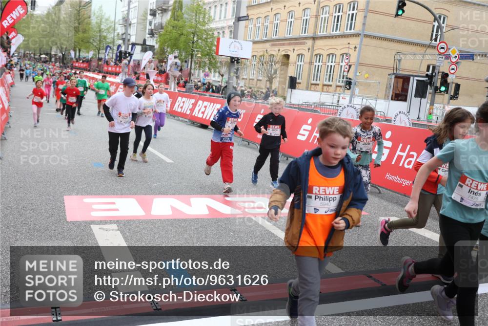 25.04.2026 - Das Zehntel Strokosch-Dieckow http://msf.ph/oto/9631626 25.04.2026 11:03:38 Ziel 5011, 5042, 5134, 5136, 5330, 5351, 5582, 5772, 5940, 6267, 6269, 6278, 7024, 7038, 7442, 7445, 7453, 7475, 7561, 7667, 8075 meine-sportfotos.de