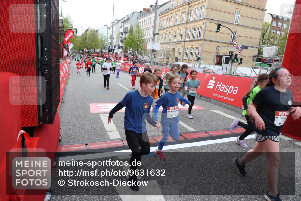 25.04.2026 - Das Zehntel Strokosch-Dieckow http://msf.ph/oto/9631632 25.04.2026 11:03:37 Ziel 5042, 5136, 5330, 5351, 5582, 5772, 5940, 6267, 6278, 7024, 7038, 7282, 7292, 7442, 7445, 7453, 7475, 7561, 7667, 8075 meine-sportfotos.de