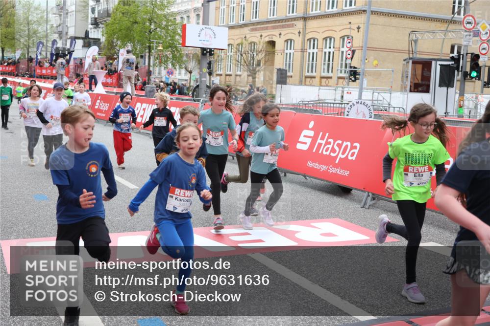 25.04.2026 - Das Zehntel Strokosch-Dieckow http://msf.ph/oto/9631636 25.04.2026 11:03:36 Ziel 5042, 5136, 5330, 5351, 5582, 5772, 5940, 6267, 7024, 7038, 7282, 7292, 7442, 7445, 7453, 7475, 7561, 7667, 7824, 7872, 8075 meine-sportfotos.de