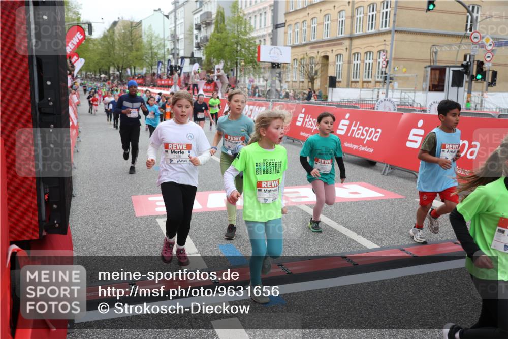 25.04.2026 - Das Zehntel Strokosch-Dieckow http://msf.ph/oto/9631656 25.04.2026 11:03:32 Ziel 5136, 5530, 5891, 7024, 7265, 7282, 7292, 7359, 7360, 7445, 7561, 7667, 7824, 7855, 7858, 7862, 7872, 7996, 8075 meine-sportfotos.de
