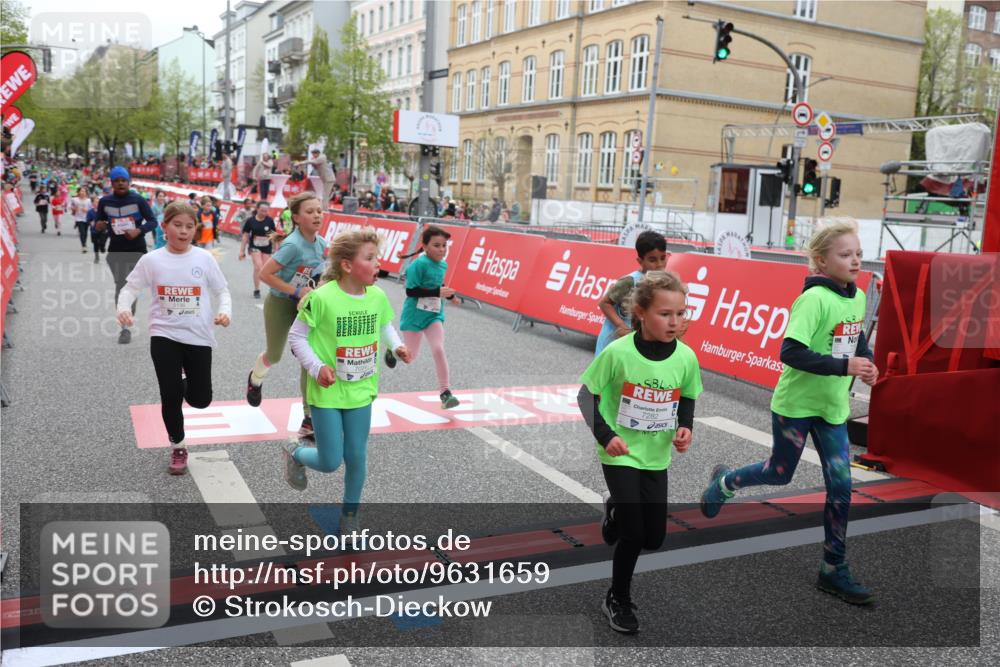 25.04.2026 - Das Zehntel Strokosch-Dieckow http://msf.ph/oto/9631659 25.04.2026 11:03:32 Ziel 5136, 5530, 5891, 7024, 7265, 7282, 7292, 7359, 7360, 7445, 7561, 7667, 7824, 7855, 7858, 7862, 7872, 7996, 8075 meine-sportfotos.de