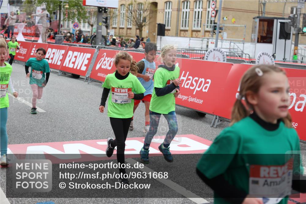 25.04.2026 - Das Zehntel Strokosch-Dieckow http://msf.ph/oto/9631668 25.04.2026 11:03:31 Ziel 5107, 5114, 5136, 5530, 5891, 7024, 7265, 7282, 7292, 7359, 7360, 7561, 7667, 7824, 7855, 7858, 7862, 7872, 7996, 8075 meine-sportfotos.de