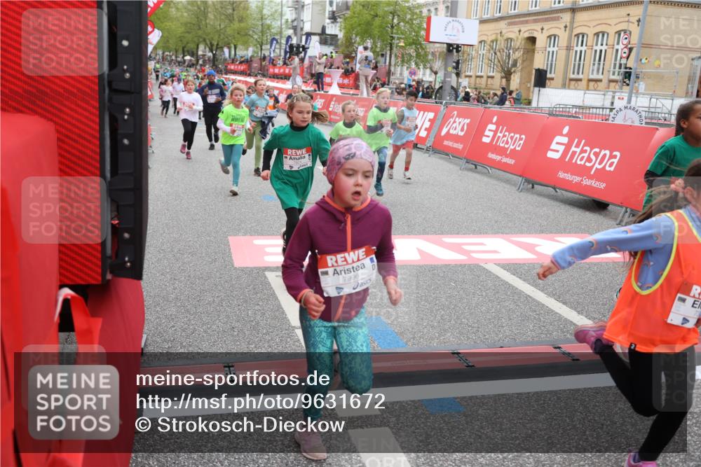 25.04.2026 - Das Zehntel Strokosch-Dieckow http://msf.ph/oto/9631672 25.04.2026 11:03:30 Ziel 5107, 5114, 5136, 5530, 5891, 7024, 7265, 7282, 7292, 7359, 7360, 7561, 7667, 7824, 7855, 7858, 7862, 7872, 7996, 8075 meine-sportfotos.de