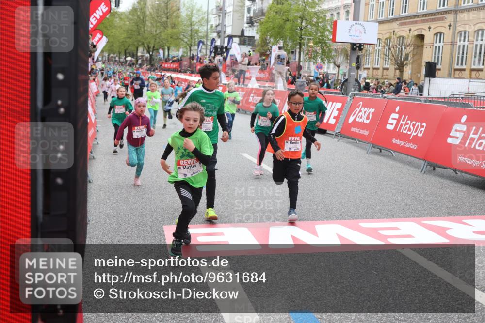 25.04.2026 - Das Zehntel Strokosch-Dieckow http://msf.ph/oto/9631684 25.04.2026 11:03:28 Ziel 5107, 5114, 5530, 5891, 5934, 5937, 6866, 7265, 7359, 7360, 7824, 7855, 7858, 7862, 7872, 7996 meine-sportfotos.de