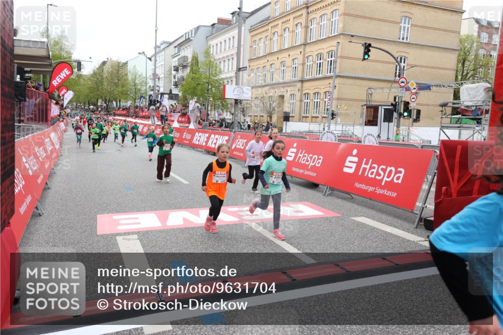 25.04.2026 - Das Zehntel Strokosch-Dieckow http://msf.ph/oto/9631704 25.04.2026 11:03:23 Ziel 5107, 5114, 5157, 5228, 5282, 5466, 5467, 5892, 5934, 5937, 5958, 6449, 6452, 6866, 7787, 7795 meine-sportfotos.de