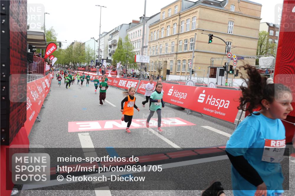 25.04.2026 - Das Zehntel Strokosch-Dieckow http://msf.ph/oto/9631705 25.04.2026 11:03:23 Ziel 5107, 5114, 5157, 5228, 5282, 5466, 5467, 5892, 5934, 5937, 5958, 6449, 6452, 6866, 7787, 7795 meine-sportfotos.de