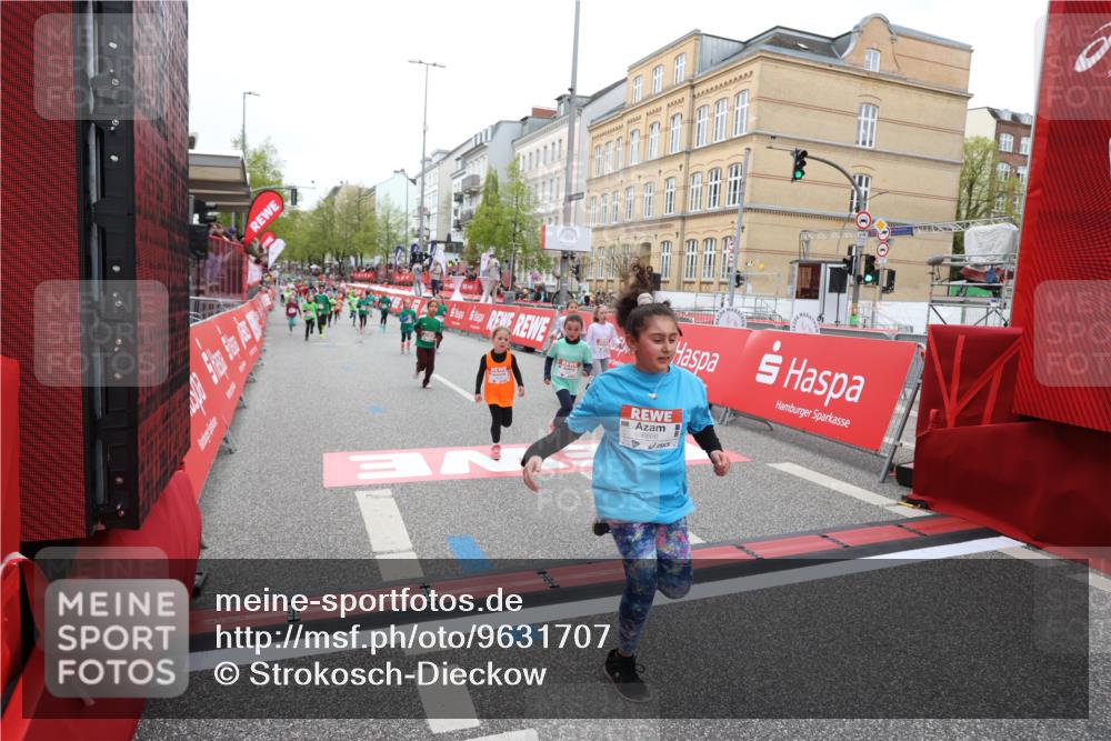 25.04.2026 - Das Zehntel Strokosch-Dieckow http://msf.ph/oto/9631707 25.04.2026 11:03:23 Ziel 5107, 5114, 5157, 5228, 5282, 5466, 5467, 5892, 5934, 5937, 5958, 6449, 6452, 6866, 7787, 7795 meine-sportfotos.de