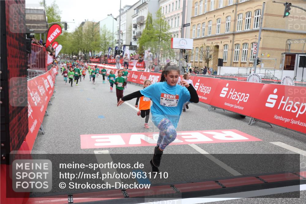 25.04.2026 - Das Zehntel Strokosch-Dieckow http://msf.ph/oto/9631710 25.04.2026 11:03:23 Ziel 5107, 5114, 5157, 5228, 5282, 5466, 5467, 5892, 5934, 5937, 5958, 6449, 6452, 6866, 7787, 7795 meine-sportfotos.de