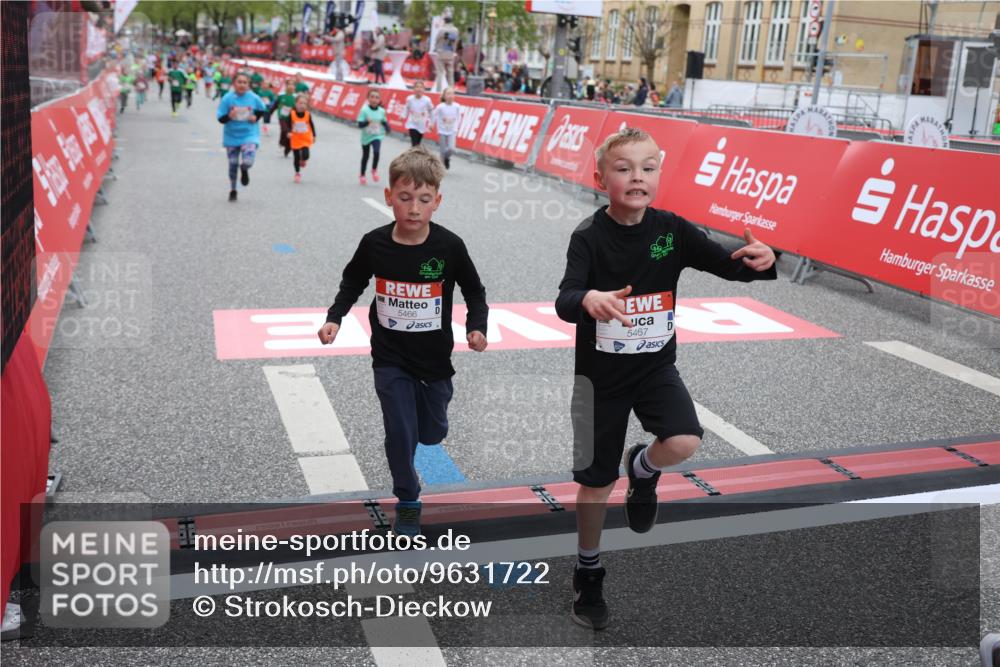 25.04.2026 - Das Zehntel Strokosch-Dieckow http://msf.ph/oto/9631722 25.04.2026 11:03:20 Ziel 5157, 5228, 5282, 5466, 5467, 5892, 5958, 5997, 6449, 6452, 6865, 6866, 6885, 7011, 7769, 7787, 7795, 7814 meine-sportfotos.de