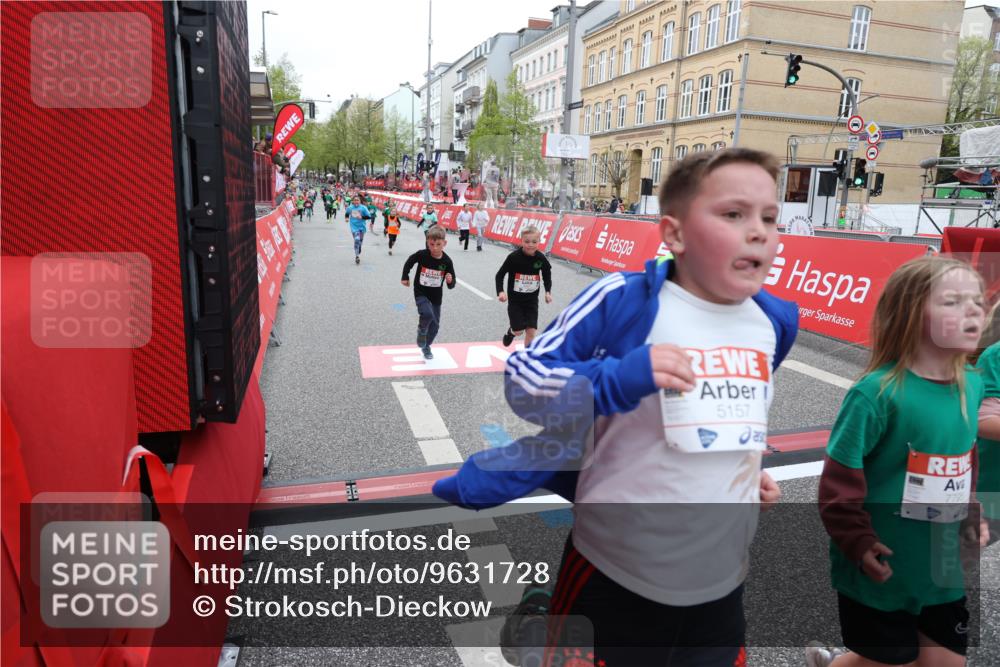 25.04.2026 - Das Zehntel Strokosch-Dieckow http://msf.ph/oto/9631728 25.04.2026 11:03:20 Ziel 5157, 5228, 5282, 5466, 5467, 5892, 5958, 5997, 6449, 6452, 6865, 6866, 6885, 7011, 7769, 7787, 7795, 7814 meine-sportfotos.de