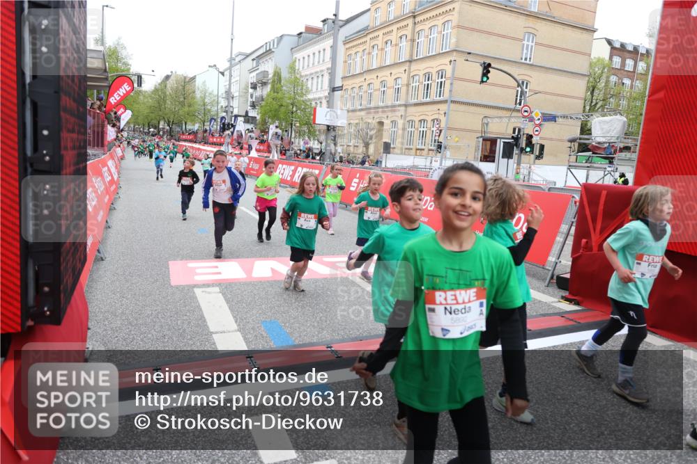 25.04.2026 - Das Zehntel Strokosch-Dieckow http://msf.ph/oto/9631738 25.04.2026 11:03:18 Ziel 5140, 5157, 5228, 5282, 5466, 5467, 5882, 5892, 5958, 5997, 6392, 6449, 6452, 6865, 6885, 7011, 7336, 7769, 7787, 7795, 7814 meine-sportfotos.de