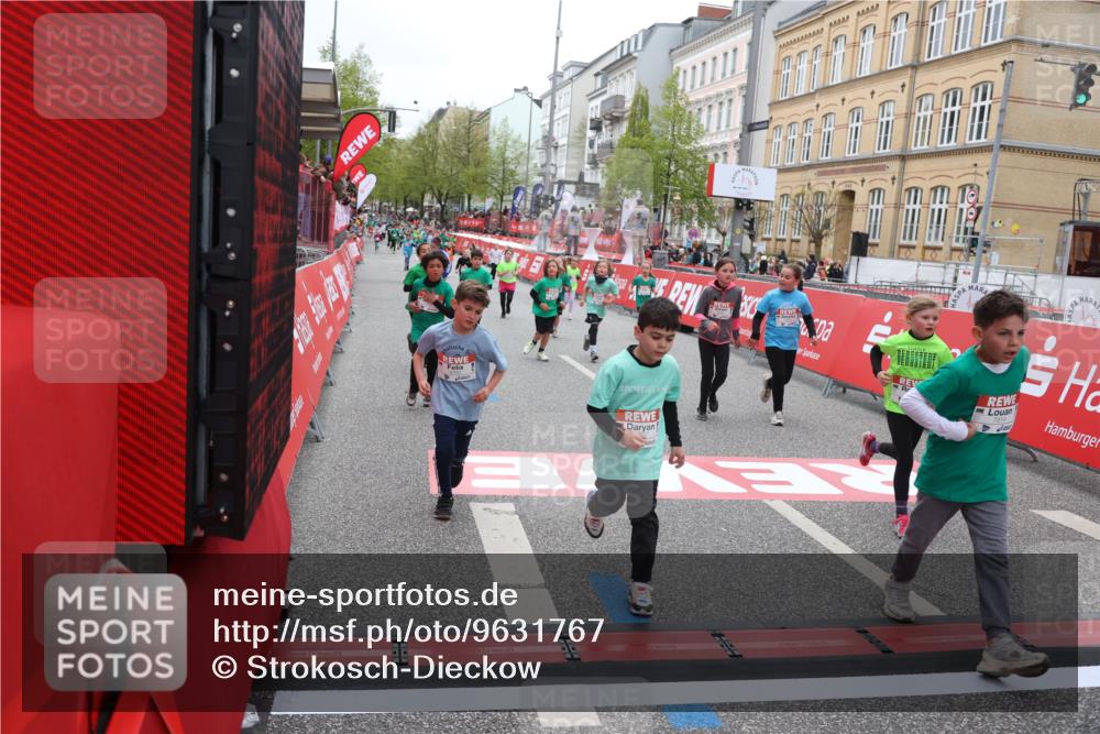 25.04.2026 - Das Zehntel Strokosch-Dieckow http://msf.ph/oto/9631767 25.04.2026 11:03:14 Ziel 5140, 5148, 5332, 5345, 5368, 5385, 5882, 5997, 6282, 6392, 6396, 6398, 6611, 6865, 6885, 7011, 7336, 7769, 7814, 7815, 7833 meine-sportfotos.de