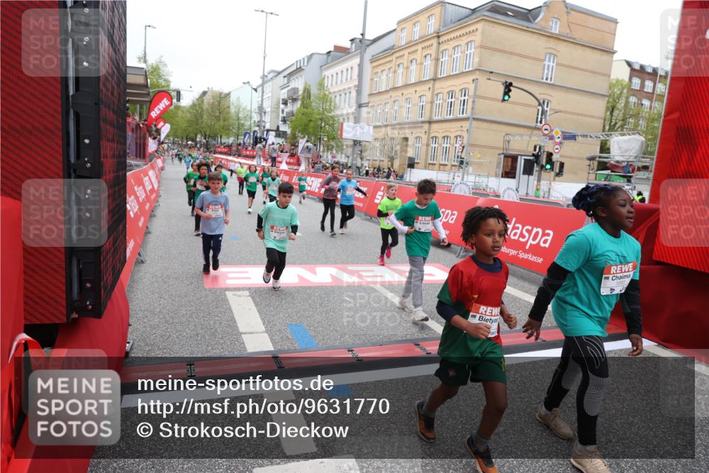 25.04.2026 - Das Zehntel Strokosch-Dieckow http://msf.ph/oto/9631770 25.04.2026 11:03:14 Ziel 5140, 5148, 5332, 5345, 5368, 5385, 5882, 5997, 6282, 6392, 6396, 6398, 6611, 6865, 6885, 7011, 7336, 7769, 7814, 7815, 7833 meine-sportfotos.de