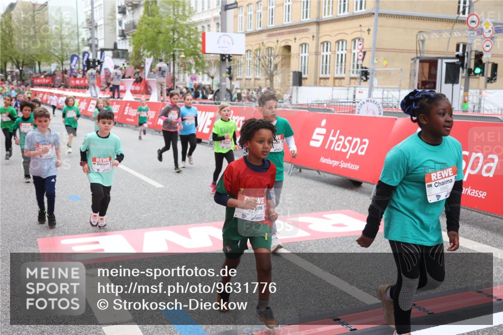 25.04.2026 - Das Zehntel Strokosch-Dieckow http://msf.ph/oto/9631776 25.04.2026 11:03:13 Ziel 5140, 5148, 5332, 5345, 5368, 5385, 5882, 5997, 6282, 6392, 6396, 6398, 6405, 6611, 6885, 7011, 7336, 7814, 7815, 7833 meine-sportfotos.de