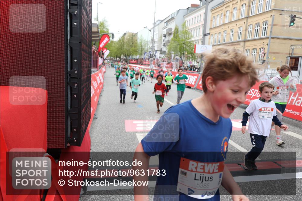 25.04.2026 - Das Zehntel Strokosch-Dieckow http://msf.ph/oto/9631783 25.04.2026 11:03:12 Ziel 5140, 5148, 5332, 5345, 5368, 5385, 5717, 5882, 5997, 6282, 6392, 6396, 6398, 6405, 6611, 7011, 7336, 7524, 7536, 7814, 7815, 7833 meine-sportfotos.de