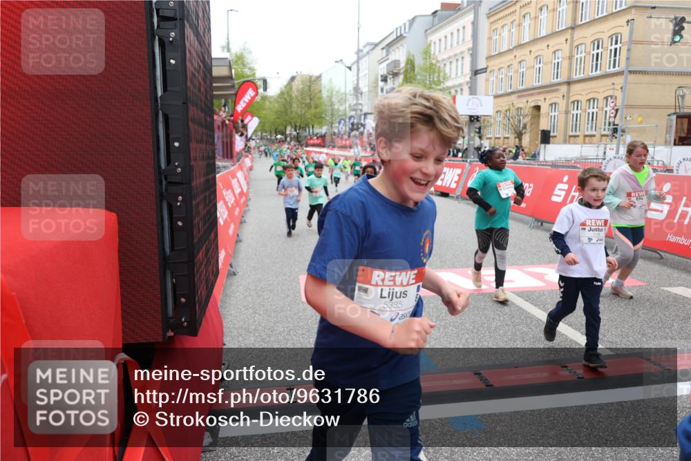 25.04.2026 - Das Zehntel Strokosch-Dieckow http://msf.ph/oto/9631786 25.04.2026 11:03:12 Ziel 5140, 5148, 5332, 5345, 5368, 5385, 5717, 5882, 5997, 6282, 6392, 6396, 6398, 6405, 6611, 7011, 7336, 7524, 7536, 7814, 7815, 7833 meine-sportfotos.de