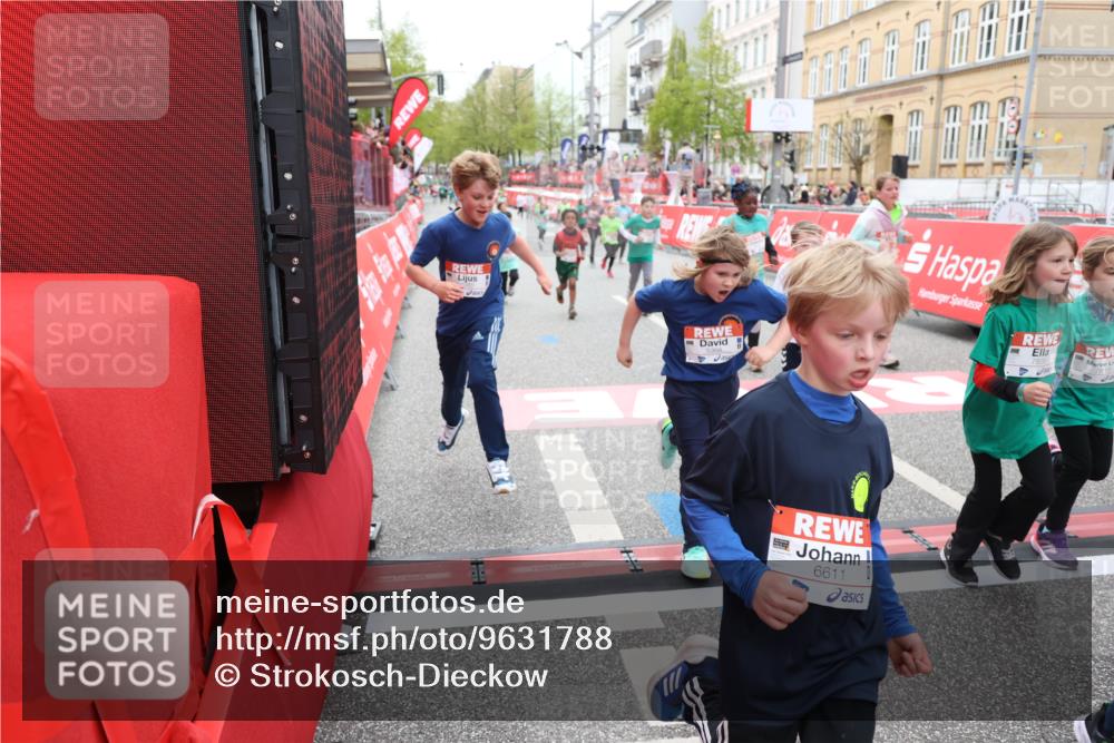 25.04.2026 - Das Zehntel Strokosch-Dieckow http://msf.ph/oto/9631788 25.04.2026 11:03:11 Ziel 5123, 5140, 5148, 5332, 5345, 5359, 5361, 5368, 5385, 5663, 5717, 5723, 5882, 6282, 6392, 6396, 6398, 6405, 6611, 7336, 7485, 7524, 7536, 7815, 7833 meine-sportfotos.de