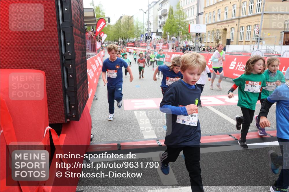 25.04.2026 - Das Zehntel Strokosch-Dieckow http://msf.ph/oto/9631790 25.04.2026 11:03:11 Ziel 5123, 5140, 5148, 5332, 5345, 5359, 5361, 5368, 5385, 5663, 5717, 5723, 5882, 6282, 6392, 6396, 6398, 6405, 6611, 7336, 7485, 7524, 7536, 7815, 7833 meine-sportfotos.de