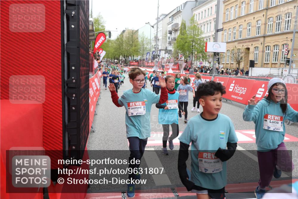25.04.2026 - Das Zehntel Strokosch-Dieckow http://msf.ph/oto/9631807 25.04.2026 11:03:06 Ziel 5123, 5220, 5313, 5314, 5321, 5332, 5359, 5361, 5462, 5465, 5663, 5717, 5723, 6223, 6396, 6405, 6846, 7428, 7434, 7485, 7488, 7524, 7536, 7642, 7776 meine-sportfotos.de