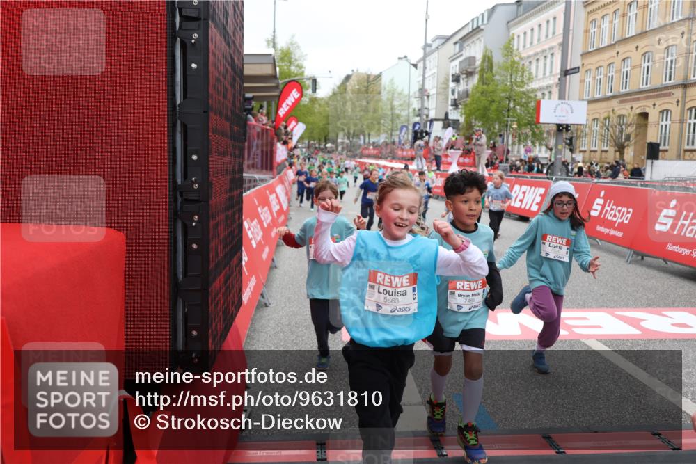25.04.2026 - Das Zehntel Strokosch-Dieckow http://msf.ph/oto/9631810 25.04.2026 11:03:06 Ziel 5123, 5220, 5313, 5314, 5321, 5332, 5359, 5361, 5462, 5465, 5663, 5717, 5723, 6223, 6396, 6405, 6846, 7428, 7434, 7485, 7488, 7524, 7536, 7642, 7776 meine-sportfotos.de
