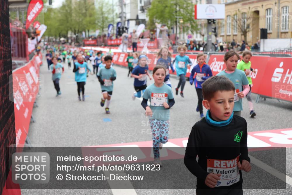 25.04.2026 - Das Zehntel Strokosch-Dieckow http://msf.ph/oto/9631823 25.04.2026 11:03:04 Ziel 5076, 5123, 5220, 5313, 5314, 5321, 5359, 5361, 5462, 5465, 5491, 5663, 5717, 5723, 6223, 6233, 6254, 6397, 6731, 6767, 6827, 6846, 7428, 7434, 7485, 7488, 7524, 7536, 7642, 7776, 7997 meine-sportfotos.de