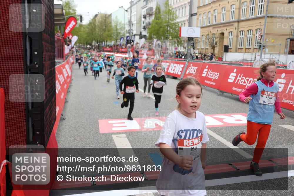 25.04.2026 - Das Zehntel Strokosch-Dieckow http://msf.ph/oto/9631833 25.04.2026 11:03:02 Ziel 5076, 5220, 5253, 5313, 5314, 5321, 5462, 5465, 5491, 6223, 6233, 6254, 6397, 6569, 6578, 6689, 6690, 6731, 6767, 6827, 6846, 6992, 7428, 7434, 7488, 7642, 7773, 7776, 7920, 7997 meine-sportfotos.de