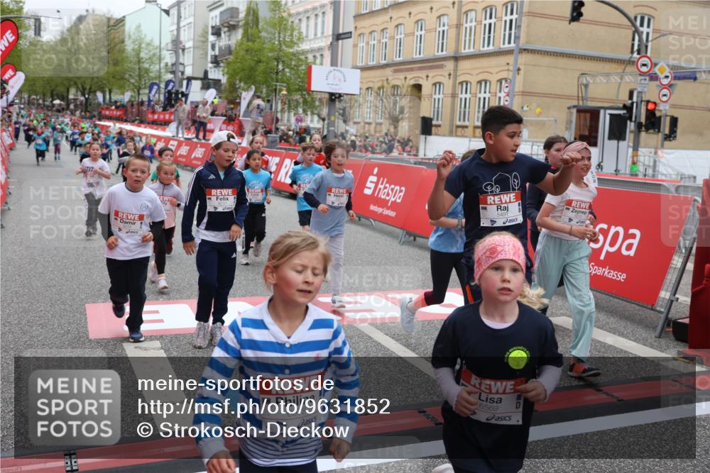 25.04.2026 - Das Zehntel Strokosch-Dieckow http://msf.ph/oto/9631852 25.04.2026 11:02:58 Ziel 5076, 5149, 5242, 5253, 5313, 5314, 5491, 6223, 6233, 6254, 6397, 6401, 6569, 6578, 6582, 6595, 6689, 6690, 6725, 6731, 6767, 6827, 6846, 6992, 7001, 7773, 7776, 7920, 7924, 7997 meine-sportfotos.de