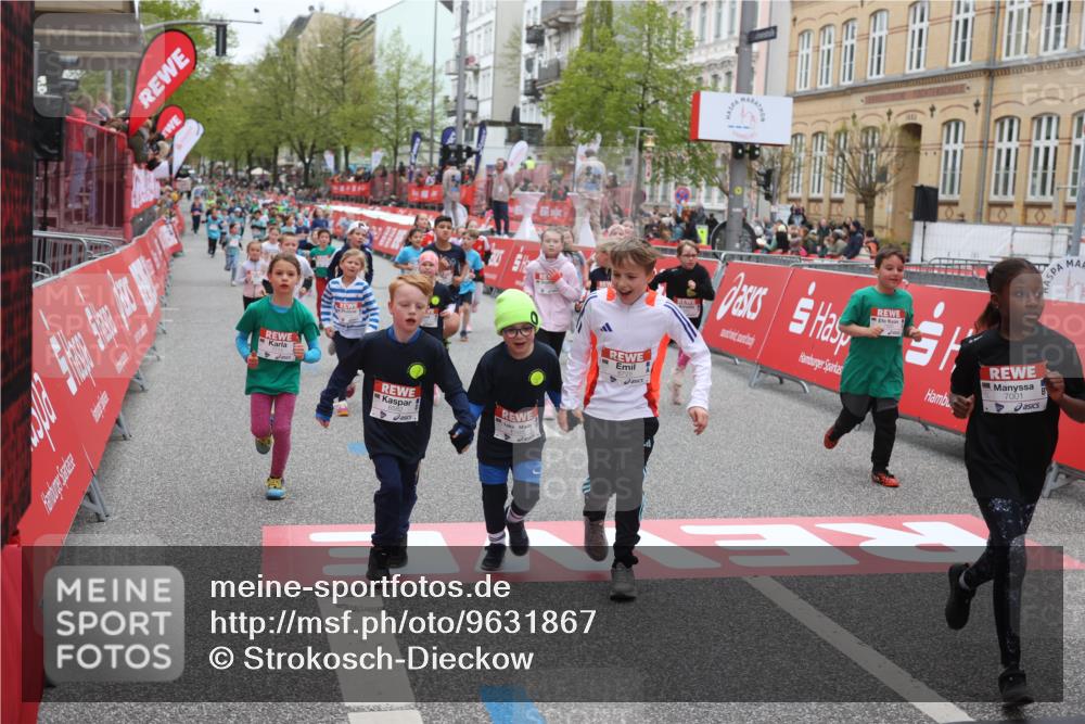 25.04.2026 - Das Zehntel Strokosch-Dieckow http://msf.ph/oto/9631867 25.04.2026 11:02:55 Ziel 5147, 5149, 5242, 5253, 5868, 6401, 6569, 6578, 6582, 6595, 6689, 6690, 6725, 6992, 7001, 7581, 7617, 7773, 7920, 7924, 7974 meine-sportfotos.de